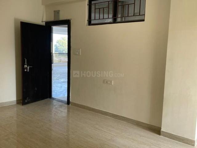 Flat for rent in Madya
