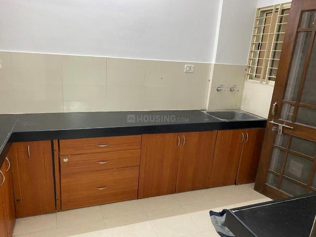 Flat for rent in Madya