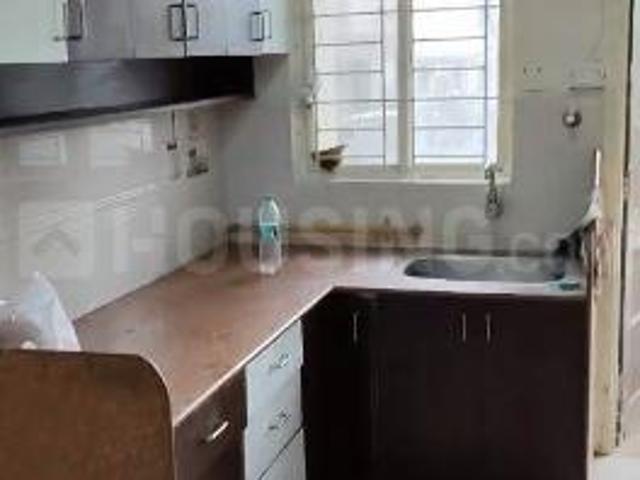 Flat for rent in Madya
