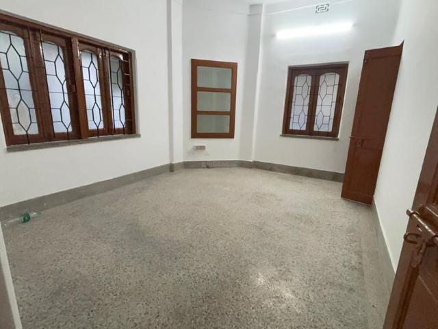 Flat for rent in Calcutta, West Bengal