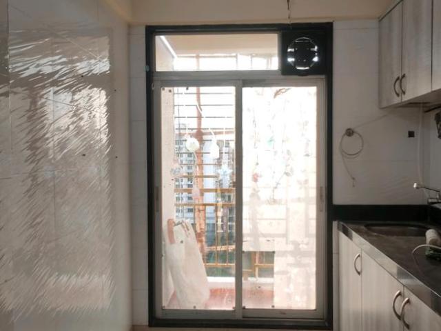 Flat for sale in Sector 11, Navi Mumbai