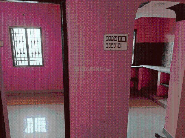 Flat for rent in Beleghata, Kolkata