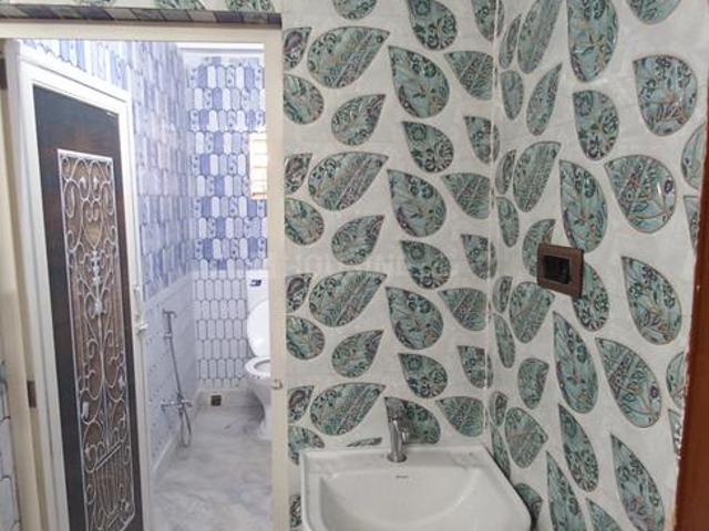 Flat for rent in Calcutta, West Bengal