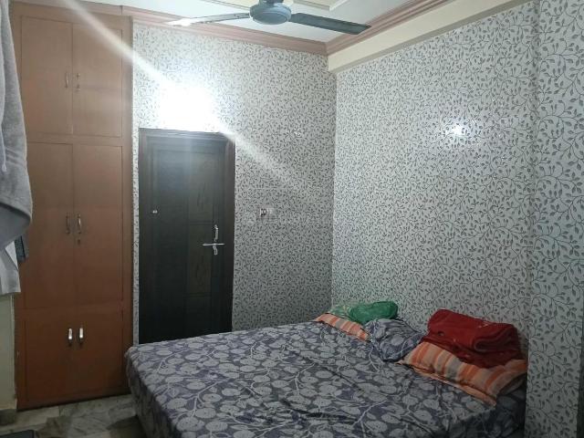 Flat for rent in Calcutta, West Bengal