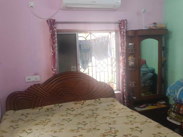 Flat for sale in Beleghata, Kolkata