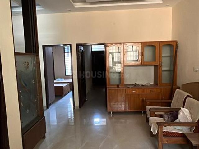 Flat for rent in Bhabat, Punjab