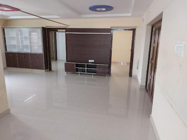 Flat for rent in Bhanugudi Junction, Kakinada