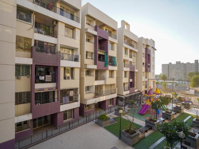 Flat for sale in Madya