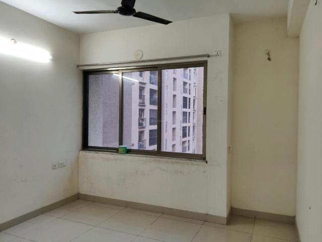 Flat for rent in Tata Amantra, Thane