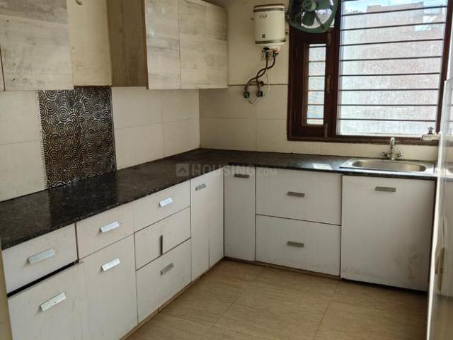 Flat for sale in South West Delhi, Deri