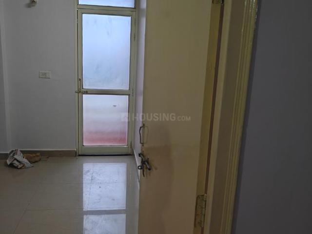 Flat for rent in Madya