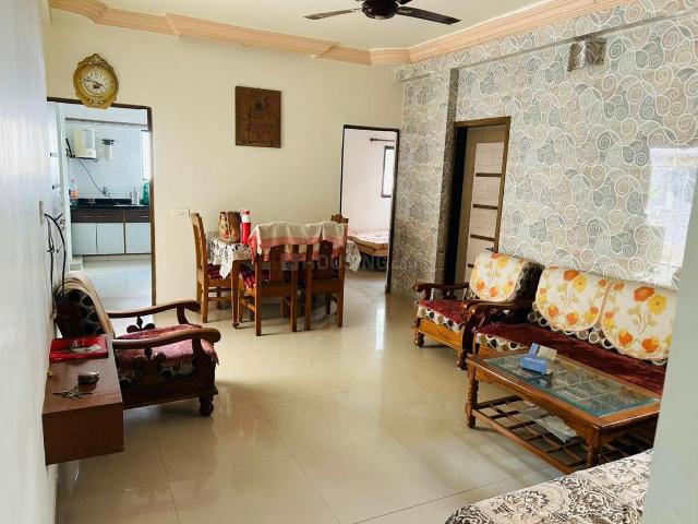 Flat for rent in Bodakdev, Ahmedabad