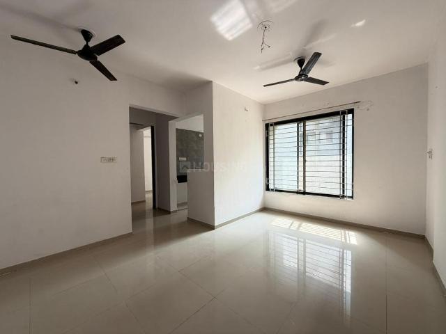 Flat for rent in Vapi, Valsad
