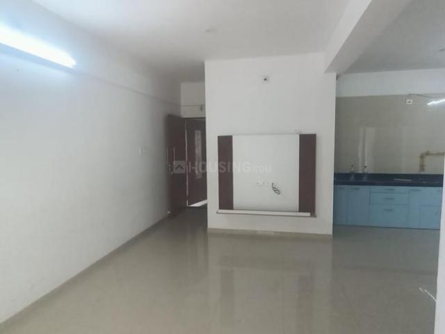 Flat for rent in Vapi, Valsad