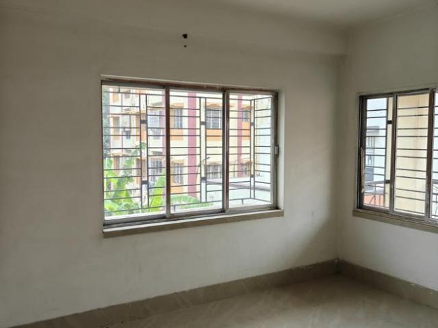 Flat for sale in Hooghly, Chandannagar