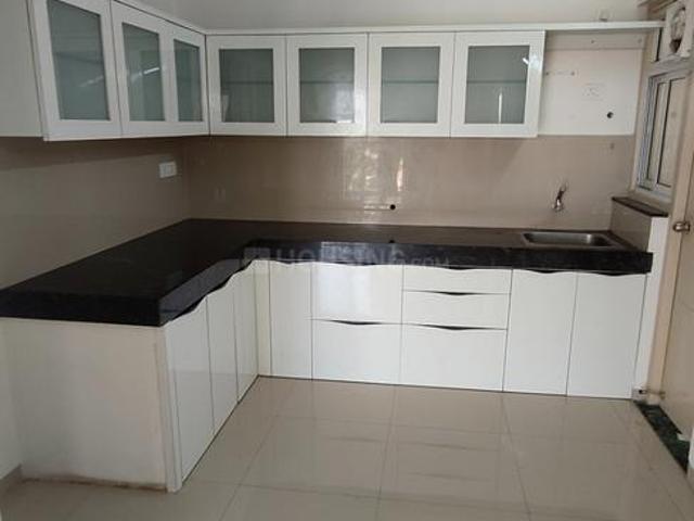 Flat for rent in Vadodara, Gujarat