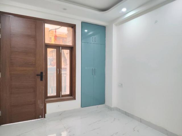 Flat for rent in South Delhi, Deri