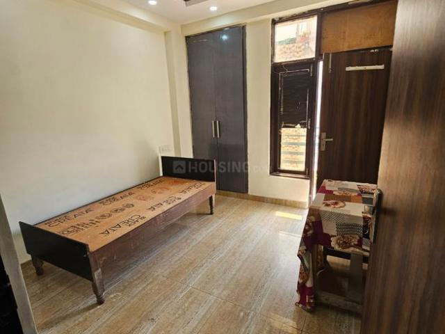Flat for rent in South Delhi, Deri
