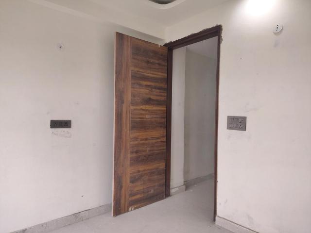 Flat for rent in South Delhi, Deri