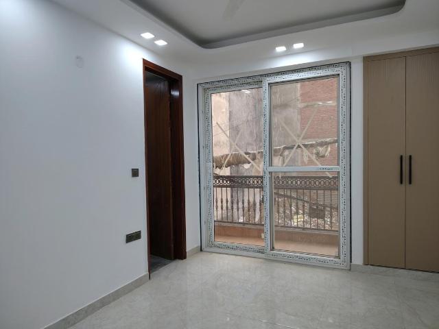 Flat for rent in South Delhi, Deri