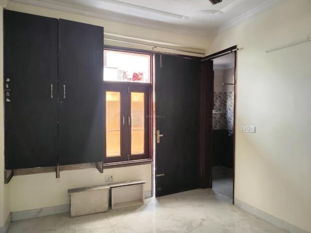 Flat for rent in South Delhi, Deri