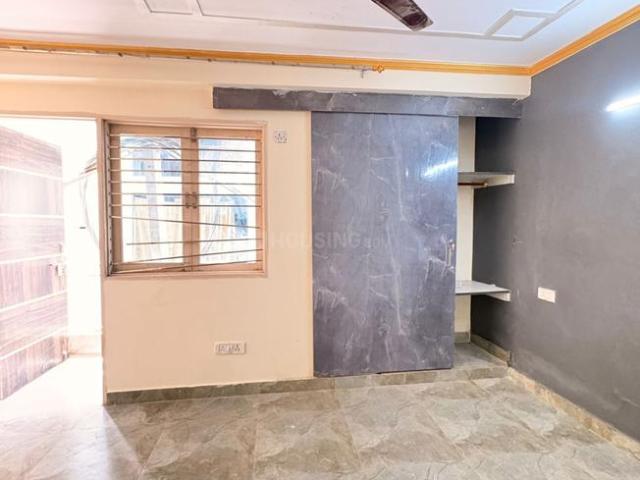 Flat for rent in South Delhi, Deri