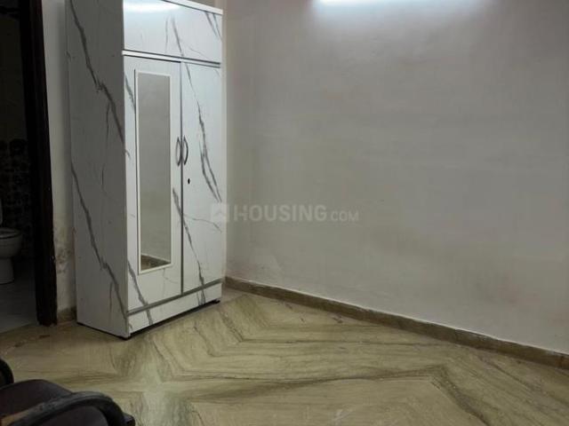 Flat for rent in South Delhi, Deri