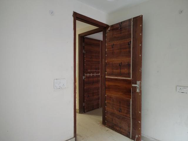 Flat for rent in South Delhi, Deri