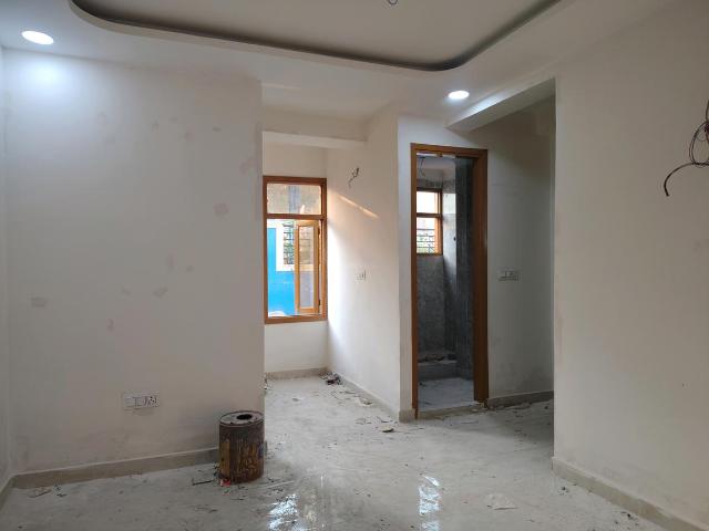 Flat for rent in Chhattarpur, Delhi