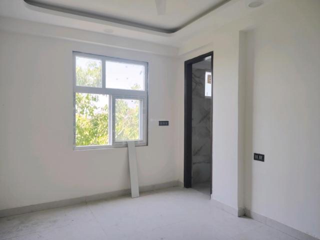 Flat for sale in South Delhi, Deri