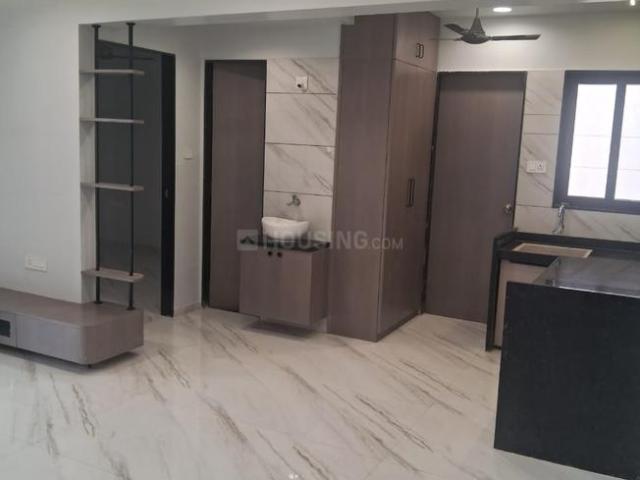 Flat for rent in Surat, Gujarat