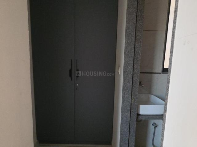 Flat for rent in Surat
