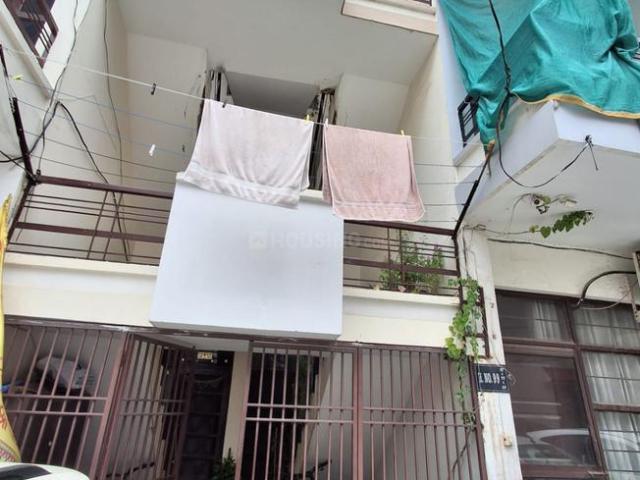Flat for rent in Zirakpur, Punjab