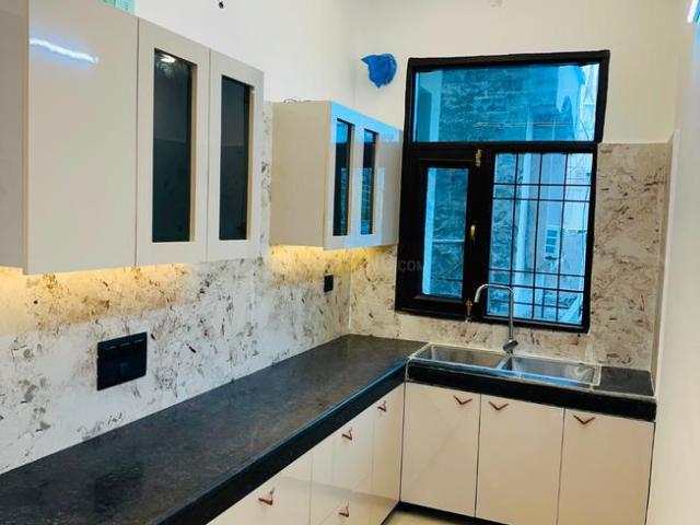 Flat for sale in Zirakpur, Punjab