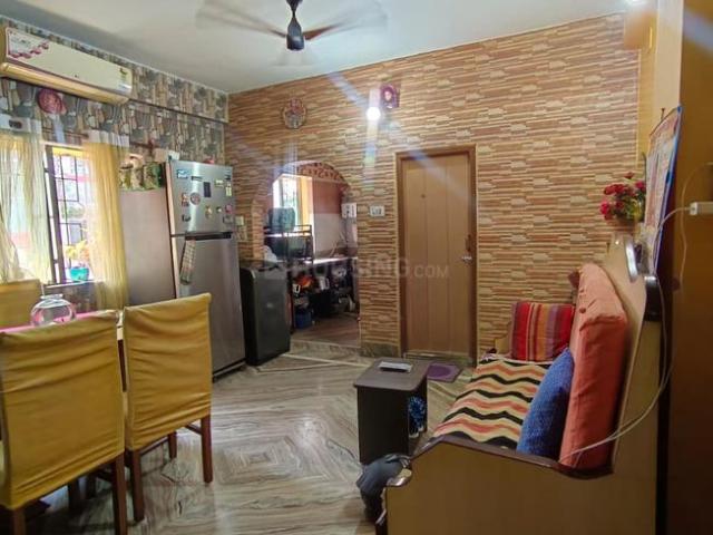 Flat for sale in Dhakuria, Kolkata