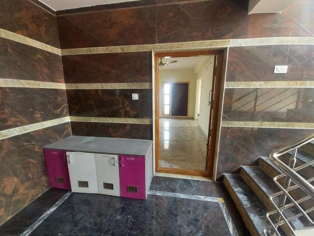 Flat for rent in Hosuru, Tamil Nadu