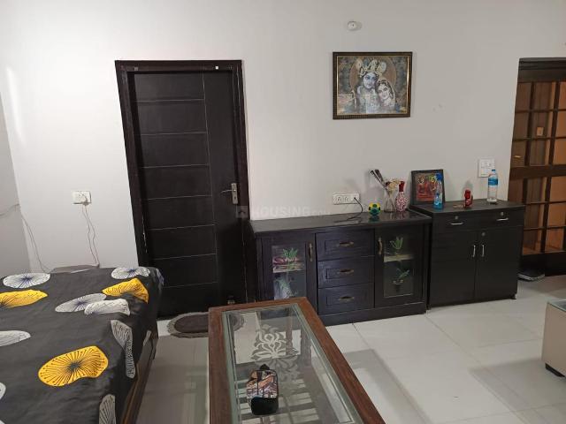 Flat for rent in Madya