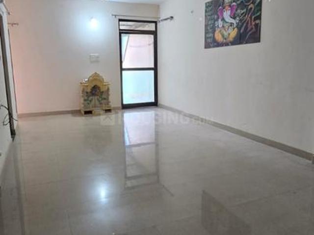 Flat for rent in Madya