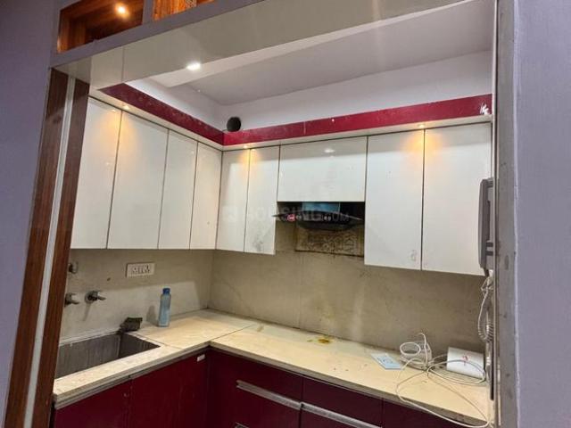 Flat for rent in West Delhi, Deri