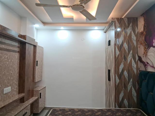 Flat for rent in West Delhi, Deri