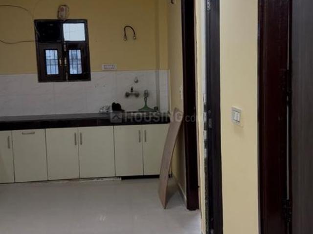 Flat for rent in West Delhi, Deri