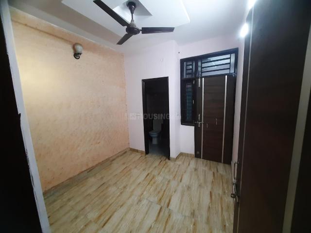 Flat for rent in Nawada, Delhi