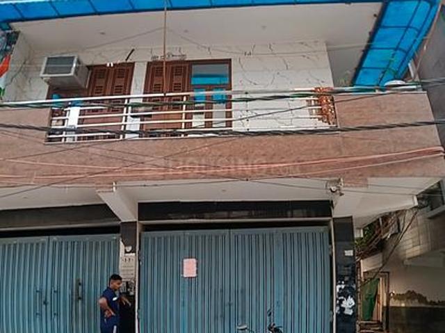 Flat for rent in Nawada, Delhi