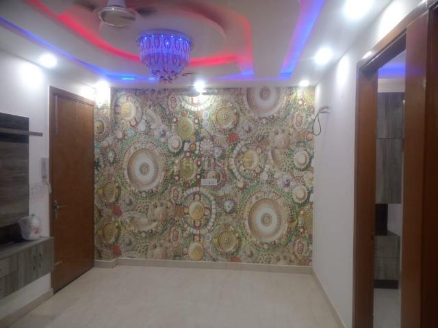 Flat for sale in West Delhi, Deri