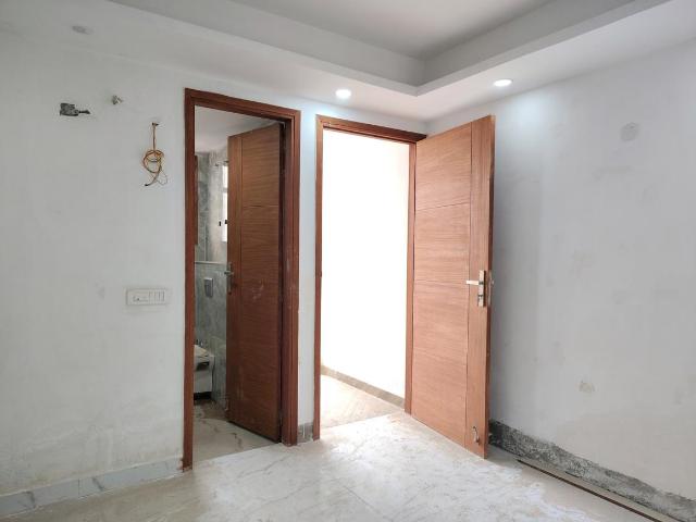 Flat for rent in South Delhi, Deri
