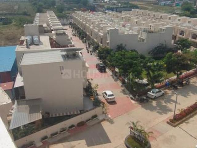 Flat for rent in Madya