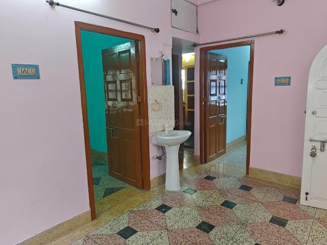 Flat for rent in Baghajatin, Kolkata