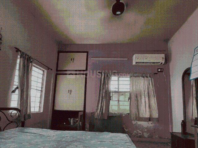 Flat for rent in Calcutta, West Bengal