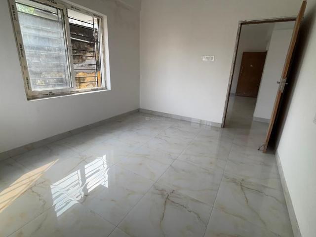 Flat for sale in Dhakuria, Kolkata