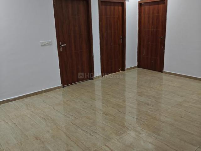Flat for sale in George Town, Prayagraj